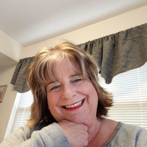 Meet your Posher, Renee